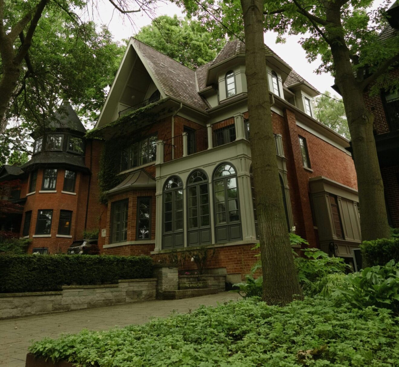 Should I Buy a Heritage Home in Toronto?